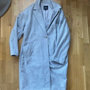 Alo Yoga VIP Blazer Trench